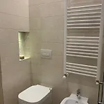 Апартаменти Domus13-with Private Parking *