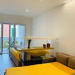 Апартаменти Domus13-with Private Parking Барі