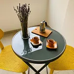 Апартаменти Domus13-with Private Parking *