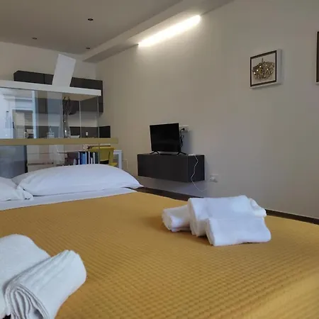 Domus13-with Private Parking * 바리