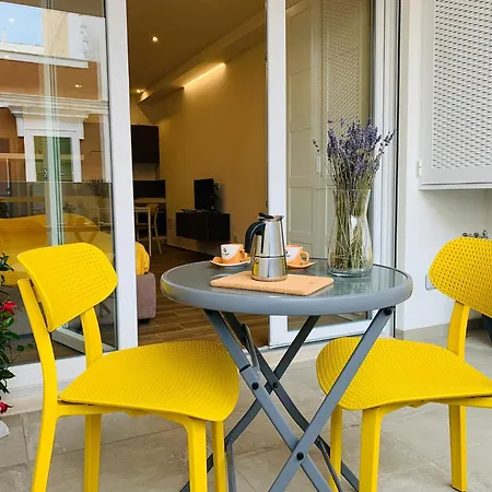 Domus13-with Private Parking 公寓 *