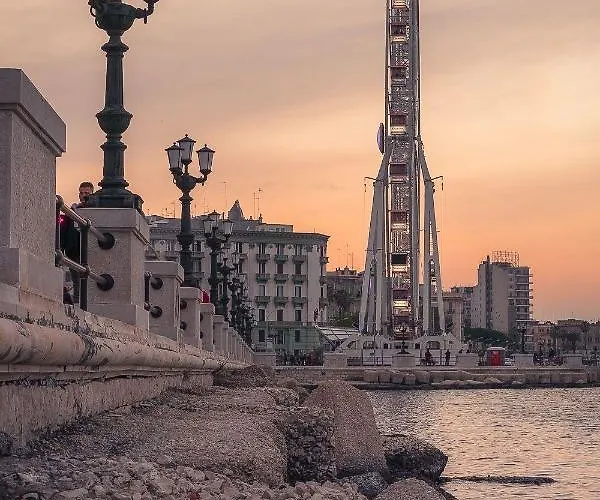 Domus13-with Private Parking Bari