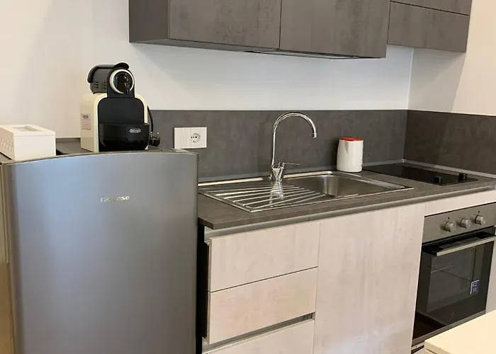 Domus13-with Private Parking Appartement