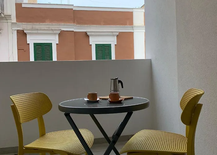 Appartement Domus13-with Private Parking Bari